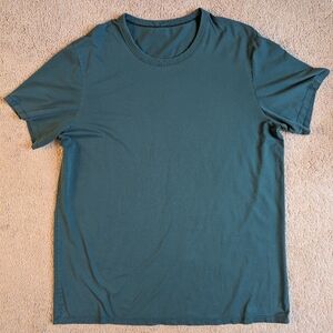Men's lululemon Aquamarine Green Tshirt Size XL